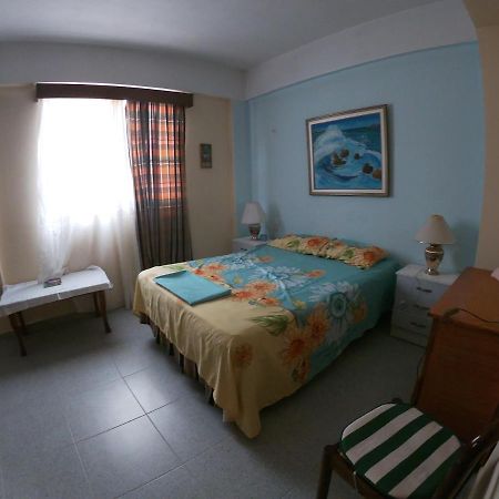 Central Condos Sarande Luaran gambar