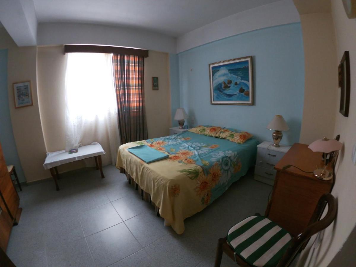 Central Condos Sarande Luaran gambar
